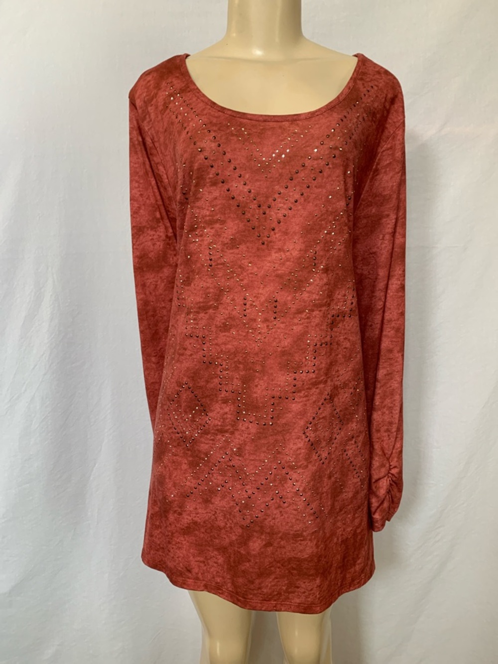 One World Women's Red Stud Embellished Mineral Wash Long Sleeve Tunic Size XXXL